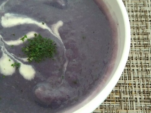 紫キャベツのミルクスープ